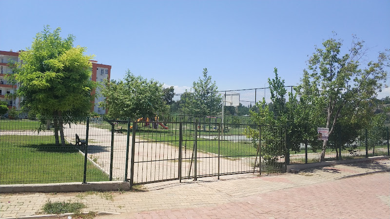 Demir's Park