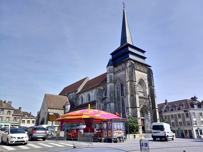 Presbytère de la Paroisse Catholique Notre-Dame de Neufchâtel – Pays de Bray