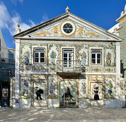 Intendant Square (Largo do Intendente)